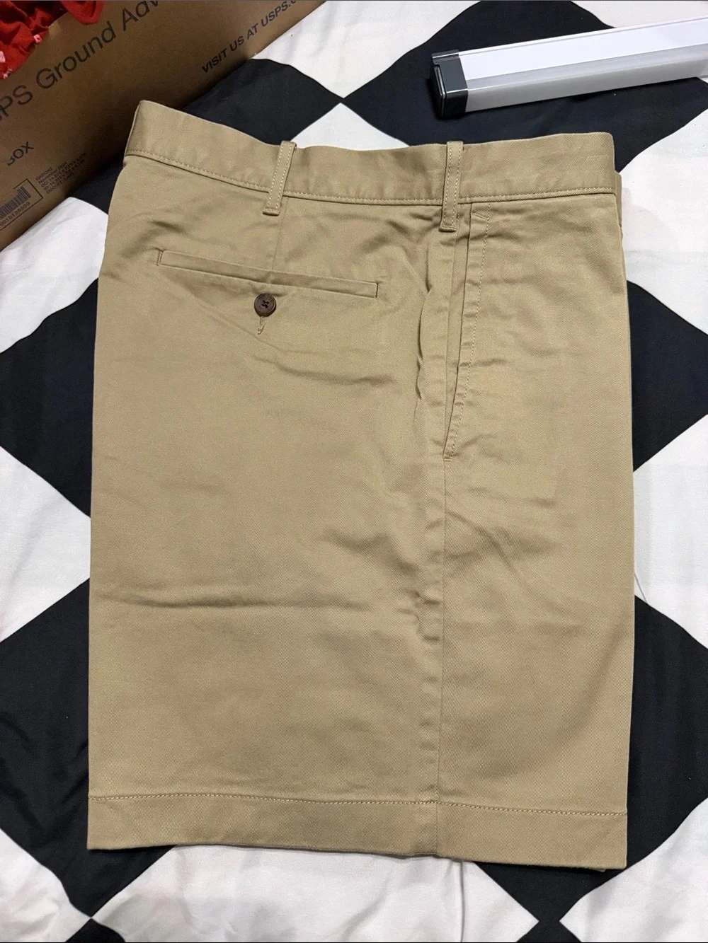 J. Crew Men’s Tan Flat Front Chino Shorts